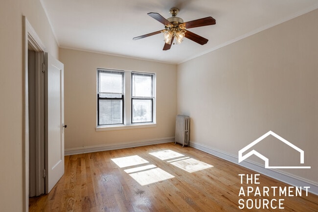 Building Photo - 4851 N Damen Ave