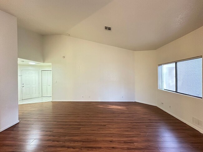 Foto del edificio - TRAILS AMD