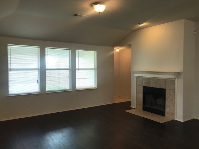 Foto del edificio - Super Cute 3/2 in Lost Creek Ranch!!