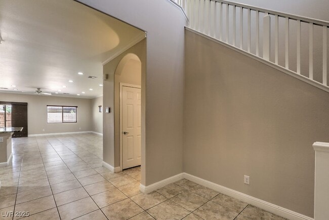 Building Photo - 9090 Irish Elk Ave