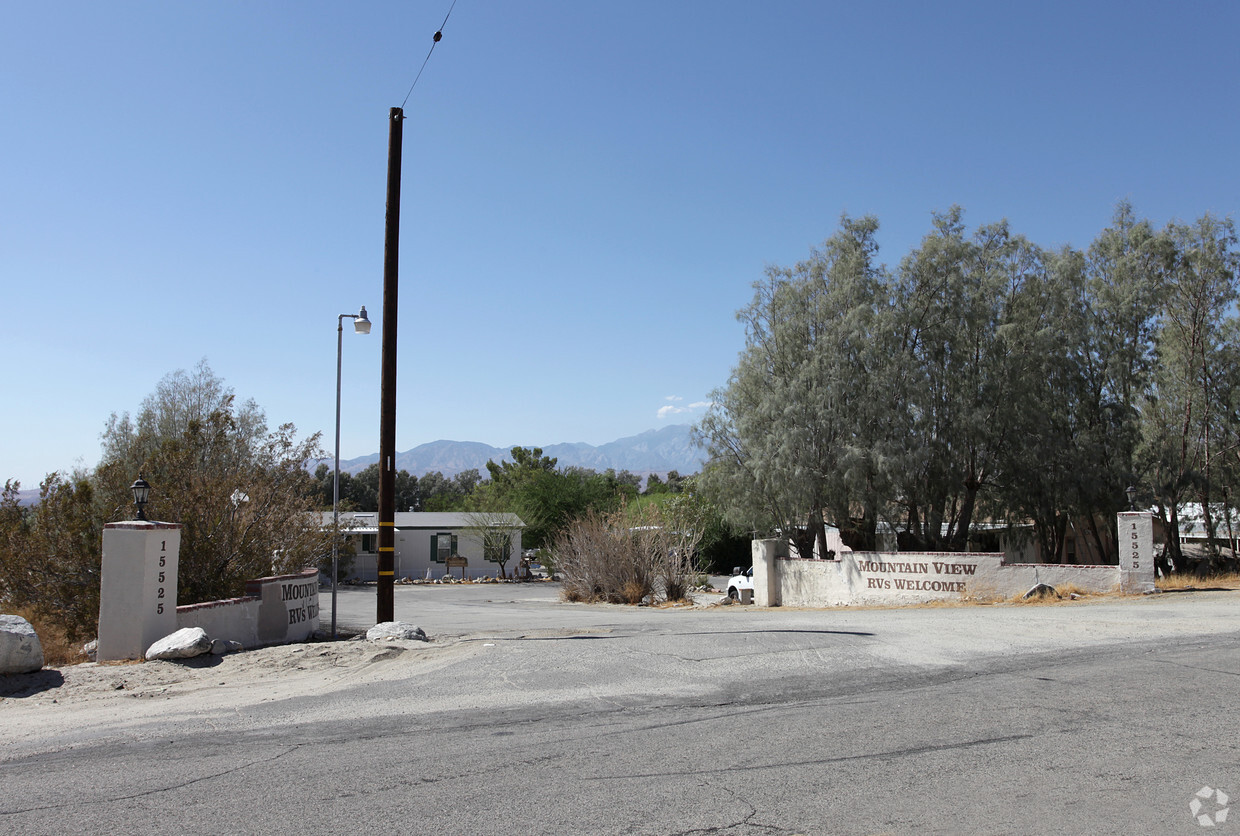 Entrance - Mountain View