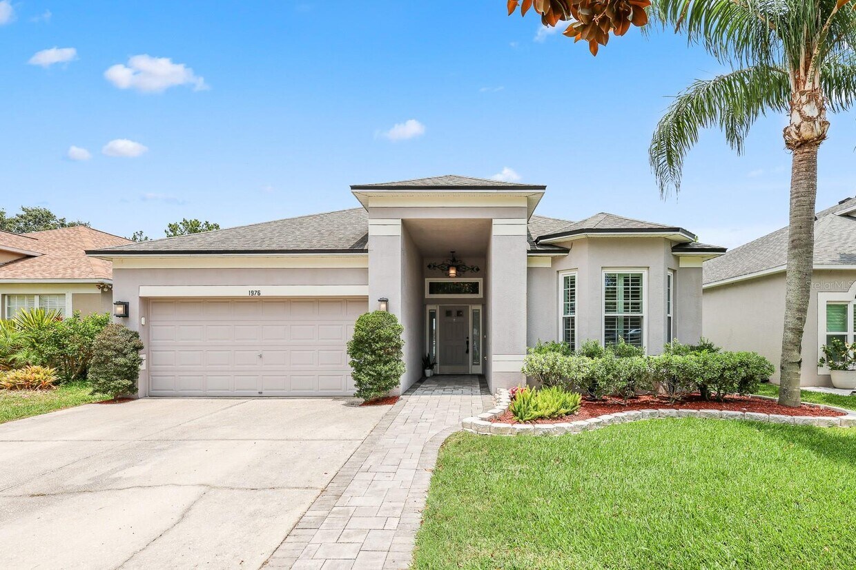 Foto principal - 1976 Fruitridge St