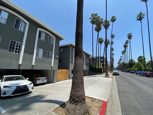 Building Photo - 6029 Carlton Way, Unit 38