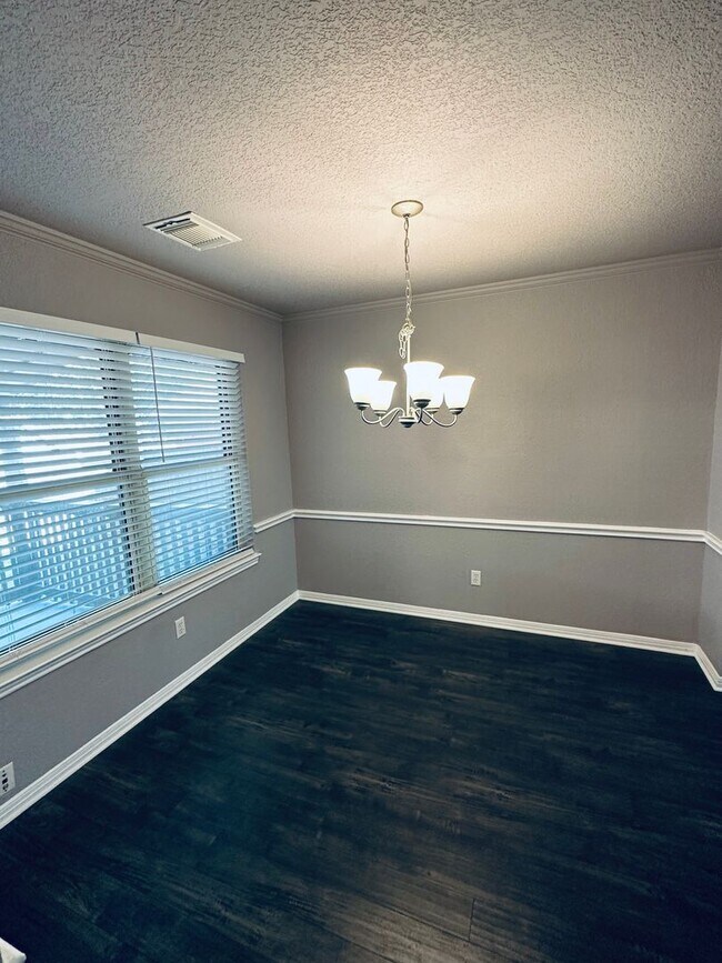 Photo - Cimarron Trails House