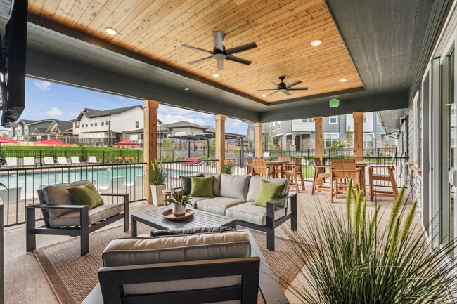 Building Photo - Canvas at Prairie Center