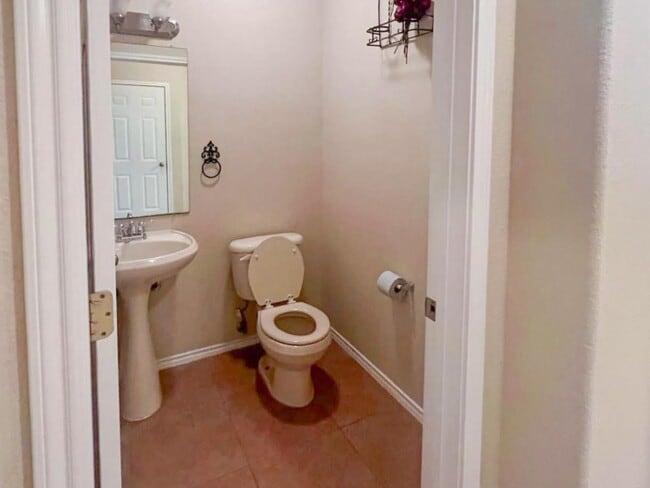 Foto del edificio - 332 Kahlo Loop