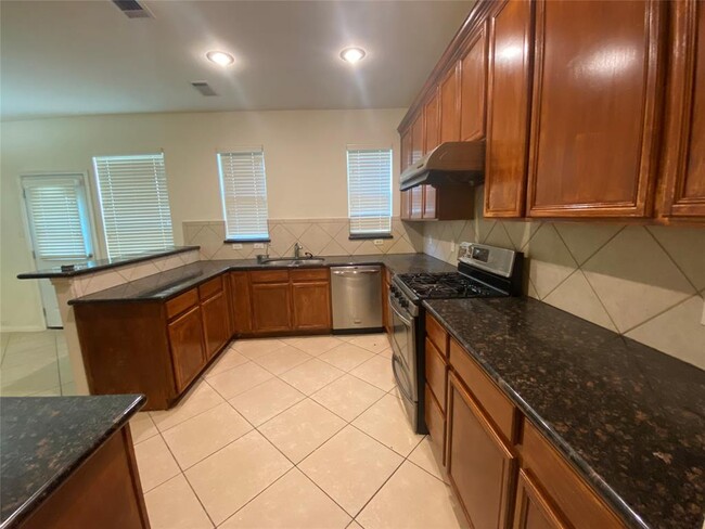 Building Photo - 13146 N Bellaire Estates Dr