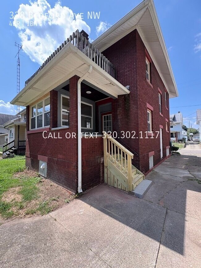 Building Photo - 338 Bedford Ave NW