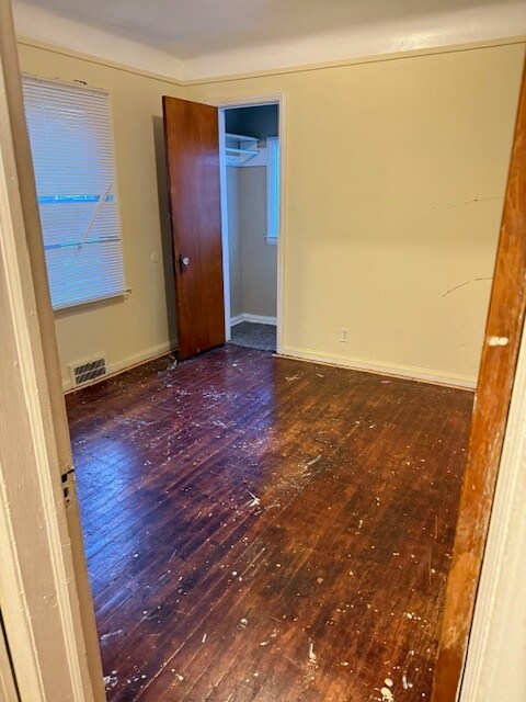 Foto principal - 4016 Clements St