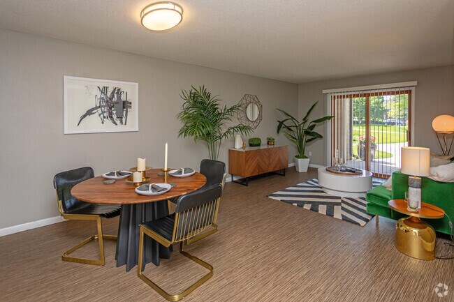 2BR, 2BA, Model - 1,104 SF - Arrive Eden Prairie