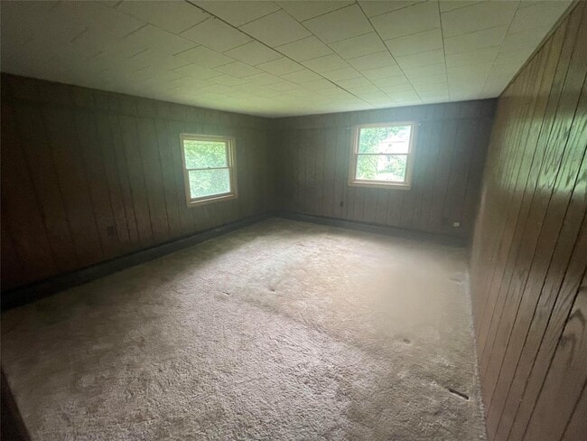 Building Photo - 1043 NY-216
