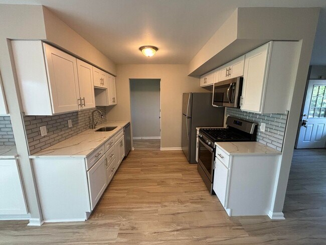 Foto del edificio - 3 Bedroom Townhome in Emmaus