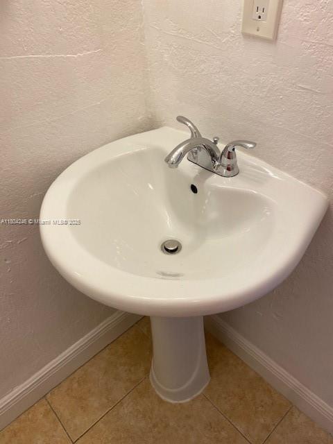 Foto del edificio - 700 SW 5th Ct