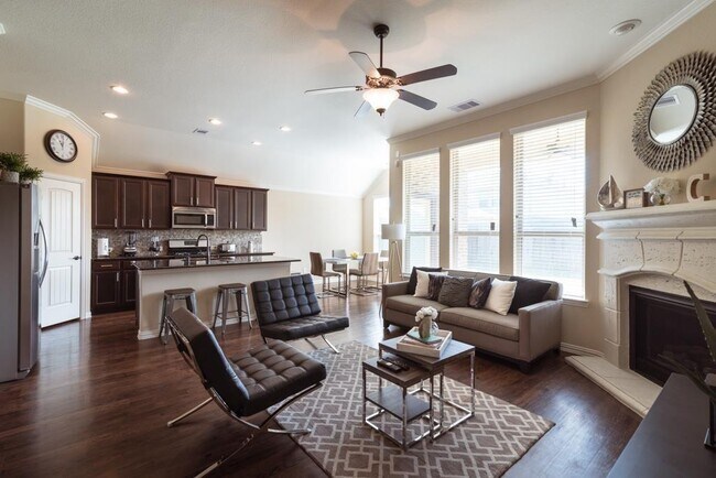 Foto del edificio - 4442 Firebrush Ln