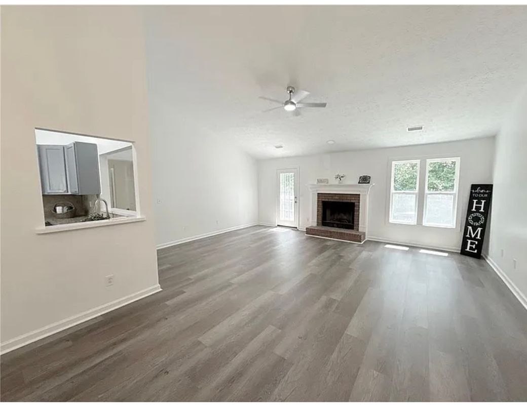 Building Photo - 3095 Haverhill Rowe