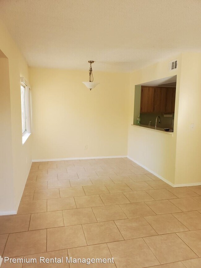 Building Photo - 1 br, 1 bath House - 4535 Lakeway Dr 3702