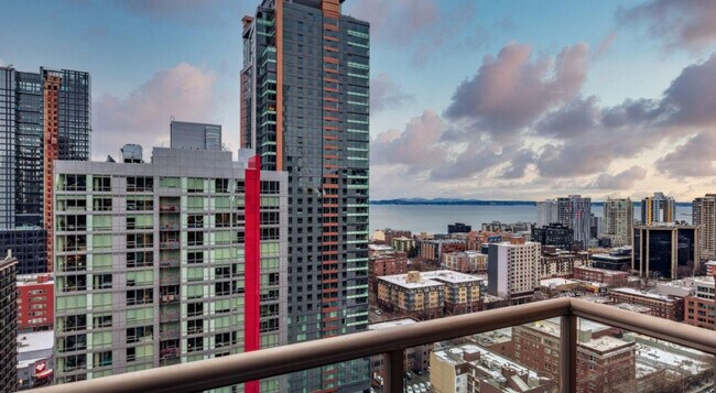 Foto del edificio - 2101 6th Ave