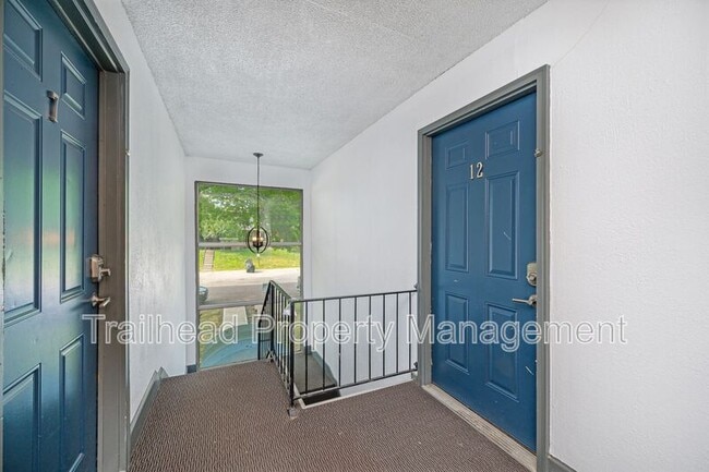 Foto del edificio - 6621 W 94th Terrace