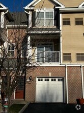 Building Photo - 208 River Place