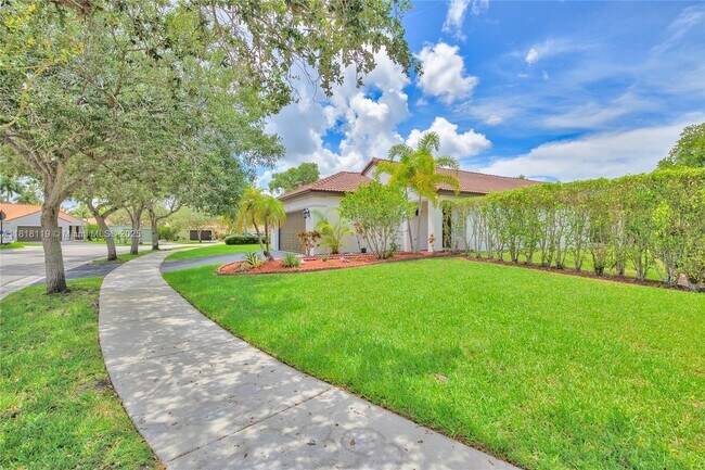 Building Photo - 1270 Majesty Terrace