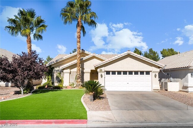 Foto del edificio - 74 Graythorn Mountain Ct