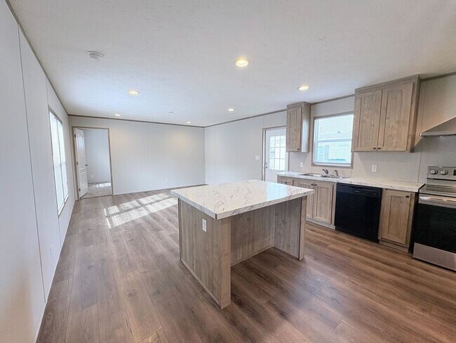 Foto del edificio - 10610 State Rte 762