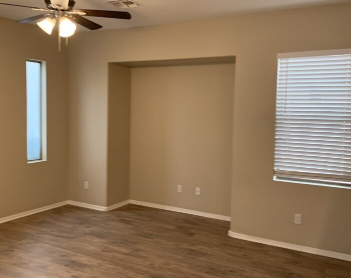 Foto del edificio - SELF TOUR NOW! - 22027 N 30th Ln, Phoenix,...