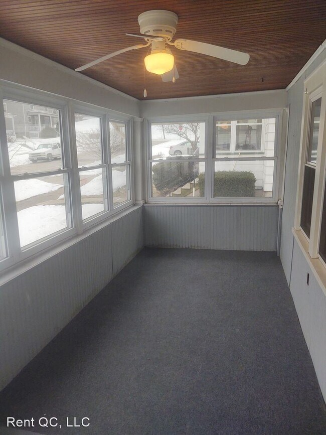 Foto del edificio - 3 br, 2 bath House - 142 10th St