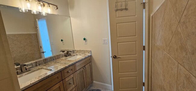 Building Photo - 103 Carolina Sands Dr