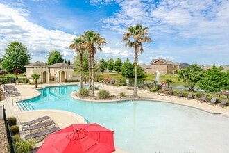 Building Photo - 9879 Volterra Ave