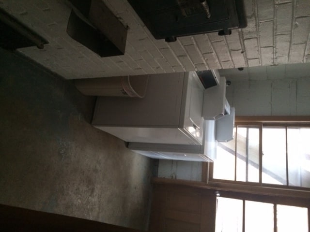 Laundry Room - 1276 Cove Ave