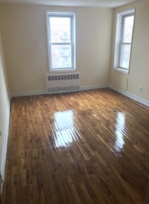 Building Photo - 14060 Beech Ave