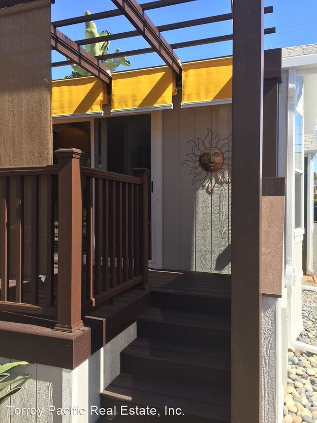 Building Photo - 2 br, 1 bath House - 1624 N. Coast Highway...