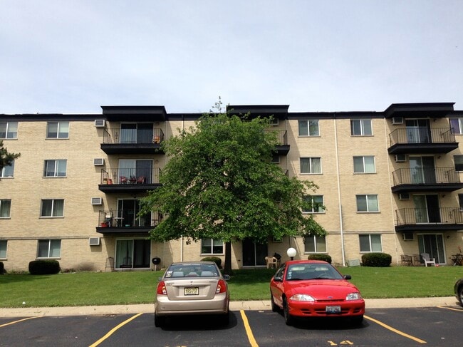 Building Photo - 315 N Salem Ave