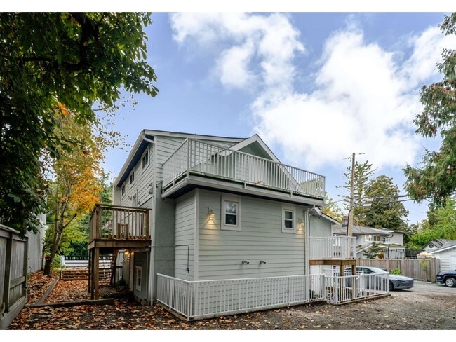 Building Photo - 12317 Beecher St