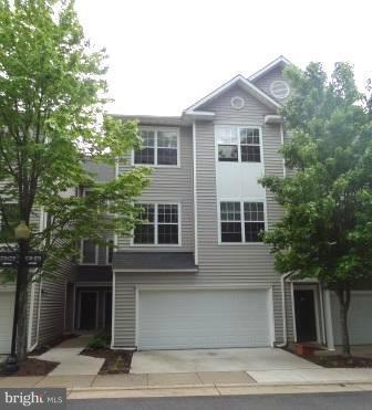 Foto del edificio - 12745 Fair Briar Ln