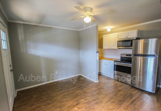 Building Photo - 508 S Highland Park Ave