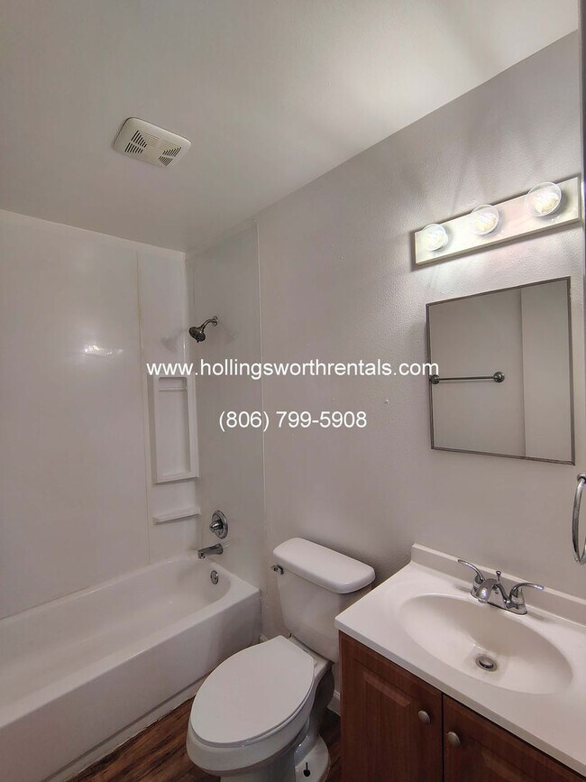 Foto del edificio - 2 Bedroom 1 bath House
