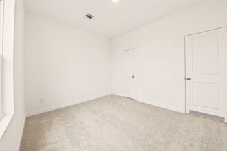 Building Photo - 16314 Texas Flatland Wy