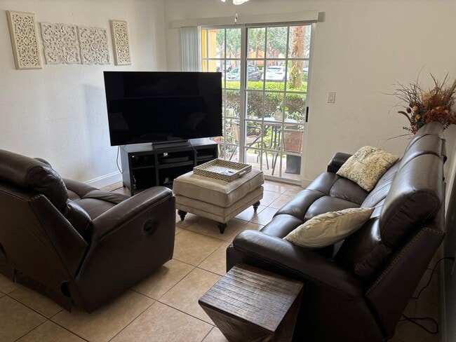 Building Photo - 6760 Heritage Grande