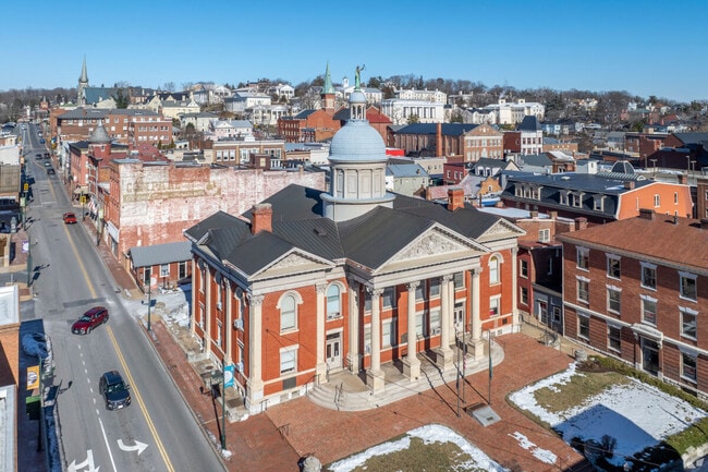 Staunton has a bustling, vibrant downtown, dominated by the Augusta County Circuit Court building.