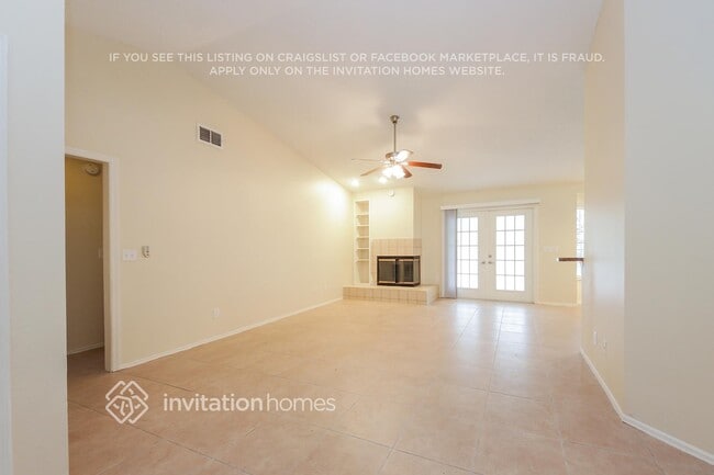Foto del edificio - 7204 Lake Marsha Dr