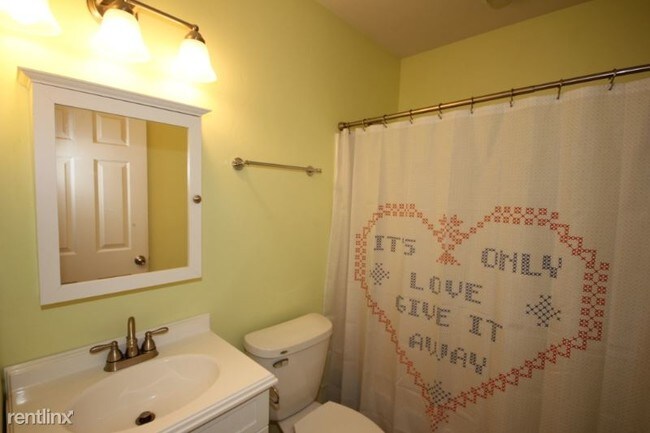 Building Photo - 1 br, 1 bath House - 678 Lupfer Meadows road