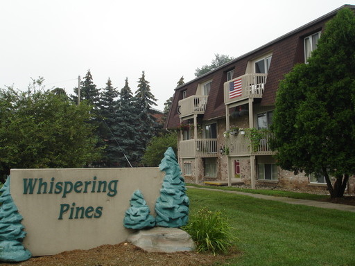 Foto principal - Whispering Pines Apartments