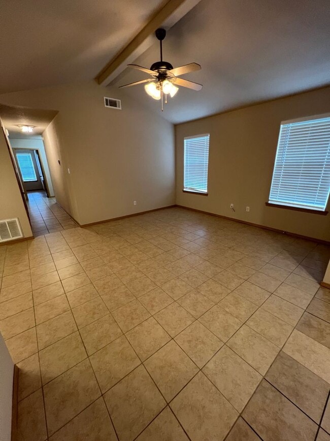 Foto del edificio - 2016 Plum Creek Ln