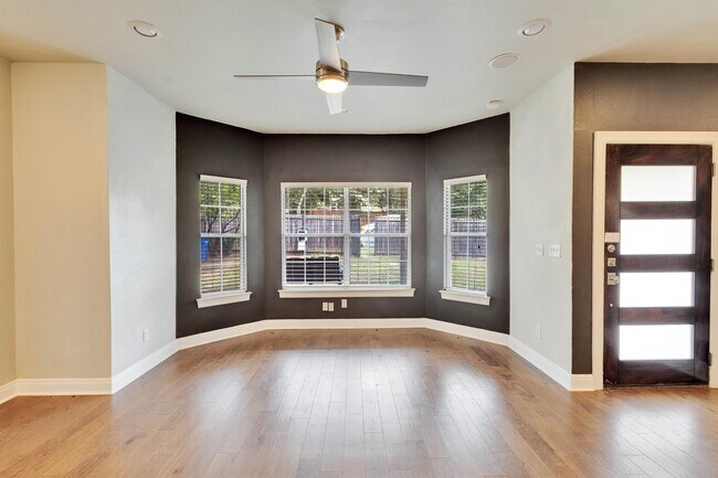 Foto del edificio - 2358 Wilson St