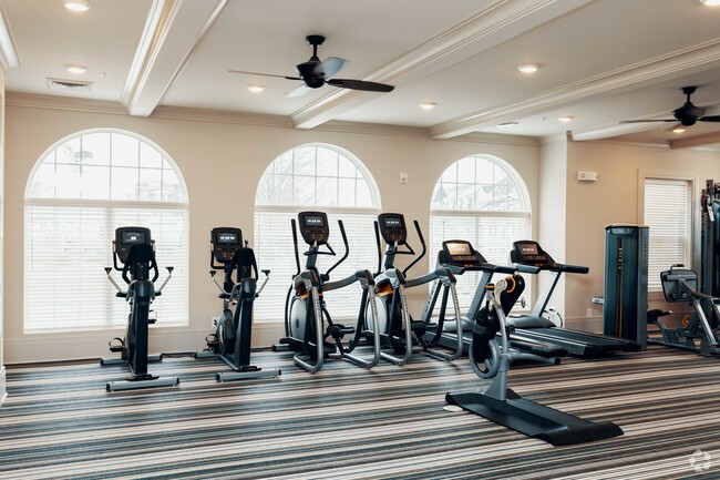 Fitness Center - The Village Center Apartments At Wormans M...