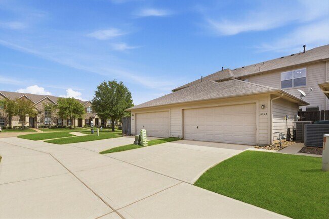 Building Photo - 16023 Powder Springs Ln