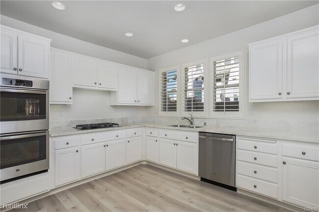 Foto del edificio - 3 br, 2.5 bath Townhome - 88 Cameray Hts