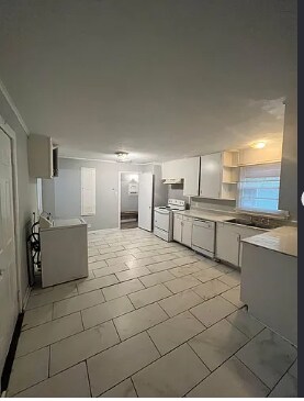 Foto del edificio - 128 W Northside Dr